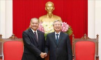 Mayor cooperación partidista de Vietnam y Laos