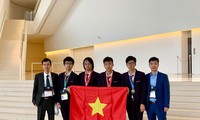 Ministerio de Educación y Formación de Vietnam alienta a los alumnos sobresalientes 