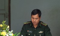 Capitán A Hi, combatiente destacado en el seguimiento del ejemplo moral de Ho Chi Minh