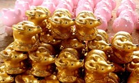 Binh Duong produce “búfalos” de cerámica para la fiesta del Tet