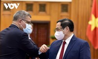 Primer ministro de Vietnam se reúne con el presidente de la Conferencia de COP-26