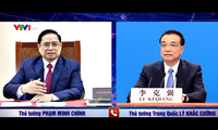 Premier vietnamita sostiene conversación telefónica con el secretario del Partido en el Consejo de Estado de China