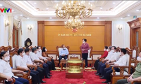 Presidente vietnamita trabaja con las autoridades de Ha Nam
