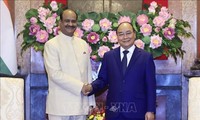 Presidente de Vietnam da la bienvenida al titular de la Cámara Baja de la India