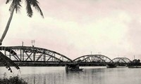 HCM市の古い橋