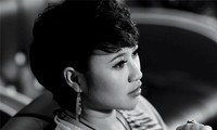 女性歌手カイン・リン(Khanh Linh) の歌声