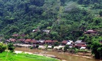 ホームスティ業を営むバックカン省パックゴイ村