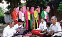 ベトナムの伝統的歌劇ハットチェオ