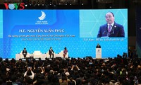 フック首相、ベトナムへの投資をアピール