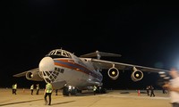 ロシアの支援物資、カムラン空港に運ばれる