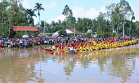 クメール族の独特な文化 オク・オム・ボク祭りとは