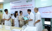 多くの未熟児、低出生体重児の育成に成功：ベトナムの医師の能力示す
