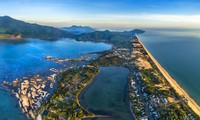 世界で最も美しい湾であるランコー湾 建設開発事業の15年
