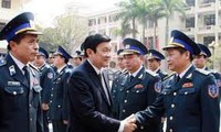 Presiden Vietnam Truong Tan Sang telah melakukan kunjungan kerja di Markas Komando Brigade Mobil.