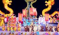 Festival Hue - 2012 berakhir pada Minggu malam.
