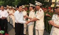 Presiden Vietnam mengadakan temu kerja dengan pimpinan provinsi Dien Bien.