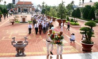   Kompleks peringatan almarhum Ketua Dewan Menteri Pham Hung