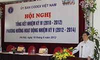 Codex Vietnam membuat naskah produksi dan bisnis terhadap bahan makanan yang mencapai patokan nasional