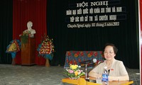 Wapres Vietnam Nguyen Thi  Doan  menghadiri  pertemuan: “Menyalakan talenta- Kejayaan daerah  belajar Ha Nam”