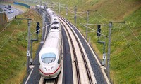 Laos dan Tiongkok  mencapai permufakatan tentang pembangunan  jalan kereta api ASEAN-Tiongkok
