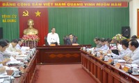 Le Hong Anh, Anggota Polit Biro KS PKV, Anggota Harian Sekretariat KS PKV mengadakan temu kerja di provinsi Ha Giang.