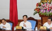 Pemerintah Vietnam mengadakan sidang periodik untuk bulan Desember-2012