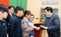 Presiden Vietnam Truong Tan Sang melakukan kunjungan kerja di provinsi Ha Giang