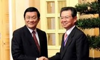 Presiden VN Truong Tan Sang menerima delegasi  kerjasama ekonomi kawasan Kansai- Jepang