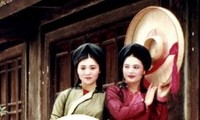Pakaian tradisional  dari wanita etnis Kinh
