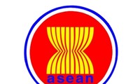 ASEAN mendorong  aktivitas  badan-badan usaha  kecil dan menengah