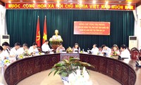 Wakil Ketua MN Vietnam Tong Thi Phong melakukan temu kerja di provinsi Gia Lai