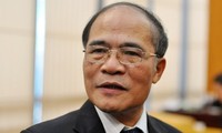 Ketua MN Vietnam, Nguyen Sinh Hung memulai kunjungan resmi di Myanmar