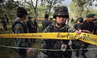 Pemerintah  Thailand meneruskan dialog  untuk menangani  kekerasan di  daerah ujung paling Selatan 