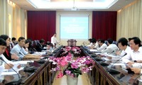 Lokakarya: “Tantangan dan rintangan dalam membangun Negara hukum sosialis di Vietnam dewasa ini”.