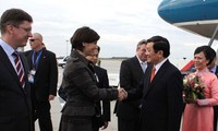 Presiden Vietnam, Truong Tan Sang  melakukan kunjungan di Hungaria.