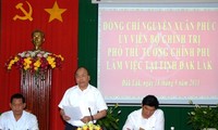 Deputi PM Vietnam, Nguyen Xuan Phuc  mengadakan temu kerja di provinsi Dac Lac