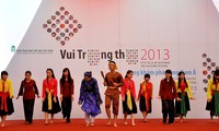 Bergembira dengan Festival Medio Musim Rontok,  sambil  menguak tabir Asia Tenggara