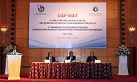 Jurnalisme Vietnam dan Thailand turut membangun ASEAN yang damai, stabil dan berkembang.