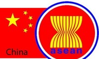 Mendorong cepat  promosi dagang dan investsi ASEAN-Tiongkok.