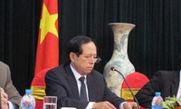 Politik konsekuen Vietnam ialah menghargai perkembangan hubungan persahabatan dan memperkuat kerjasama komprehensif dengan Tiongkok
