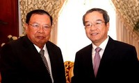 Delegasi Kantor  Presiden  Vietnam melakukan kunjungan di Laos