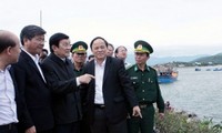 Presiden  Truong Tan Sang melakukan kunjungan kerja di provinsi Binh Dinh