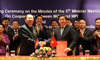 Vietnam dan Kamboja  menggelarkan konektivitas dua perekonomian