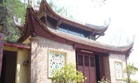 Pagoda Tieu -  Pemandangan alam yang romantis   di daerah Kinh Bac