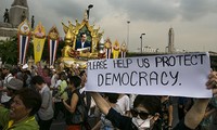 Uni Eropa mengenakan sanksi  terhadap junta militer Thailand.
