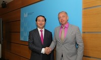 Menteri  Keamanan Publik  Vietnam Tran Dai Quang  melakukan kunjungan kerja di Republik Czech.