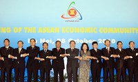 Meningkatkan posisi Vietnam yang mengarah ke komunitas ekonomi ASEAN pada tahun 2015 dan pasca tahun 2015.
