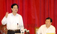 PM Vietnam meminta supaya mengurangi 1/3 waktu melaksanakan prosedur administrasi dalam investasi dan pembangunan