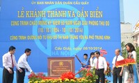 Kota Hanoi punya  lagi dua proyek untuk menyambut 60 tahun hari pembebasan ibukota