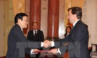 Presiden Vietnam, Truong Tan Sang menerima para Duta Besar yang menyampaikan surat mandat.